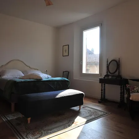 Apartment Lilla Lama (Bologna)
