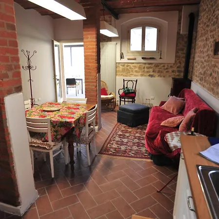 Lilla * Lama (Bologna)